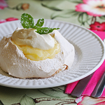 Thumbnail image for Meringues with Lemon Curd